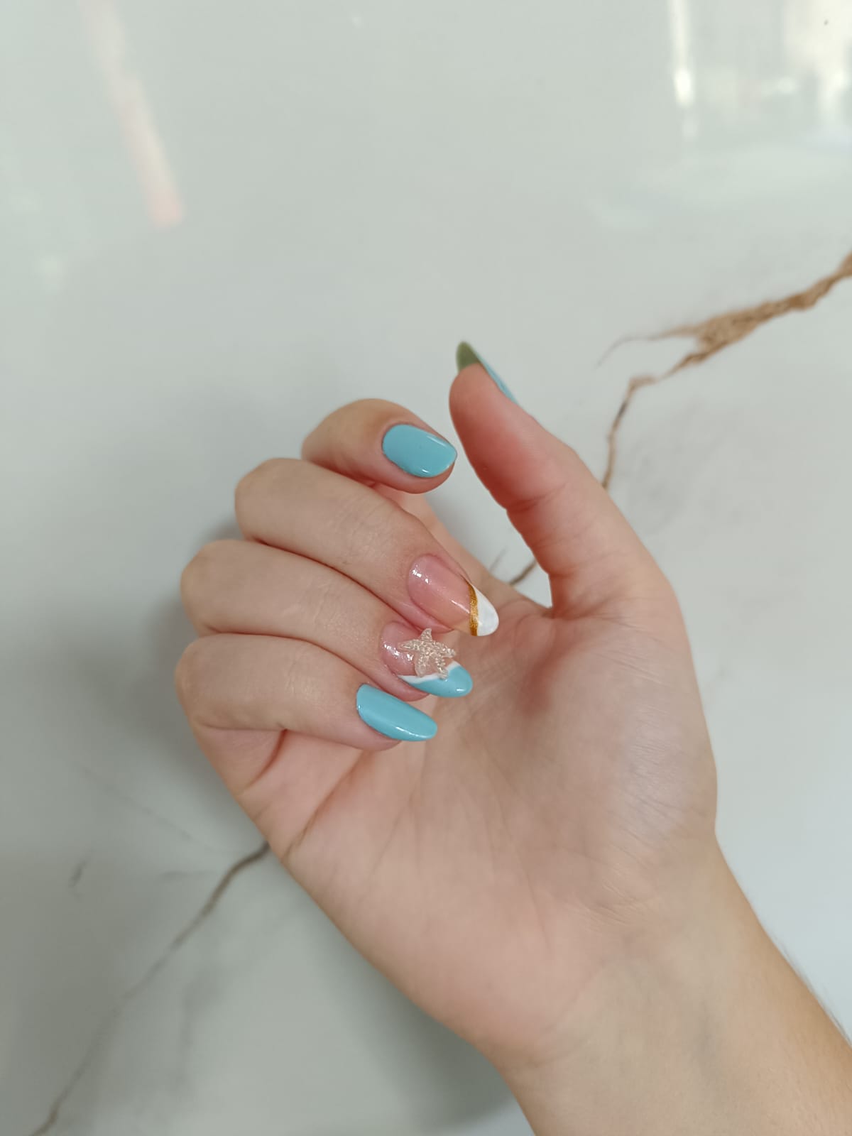 Unhas chrome espelhado prata